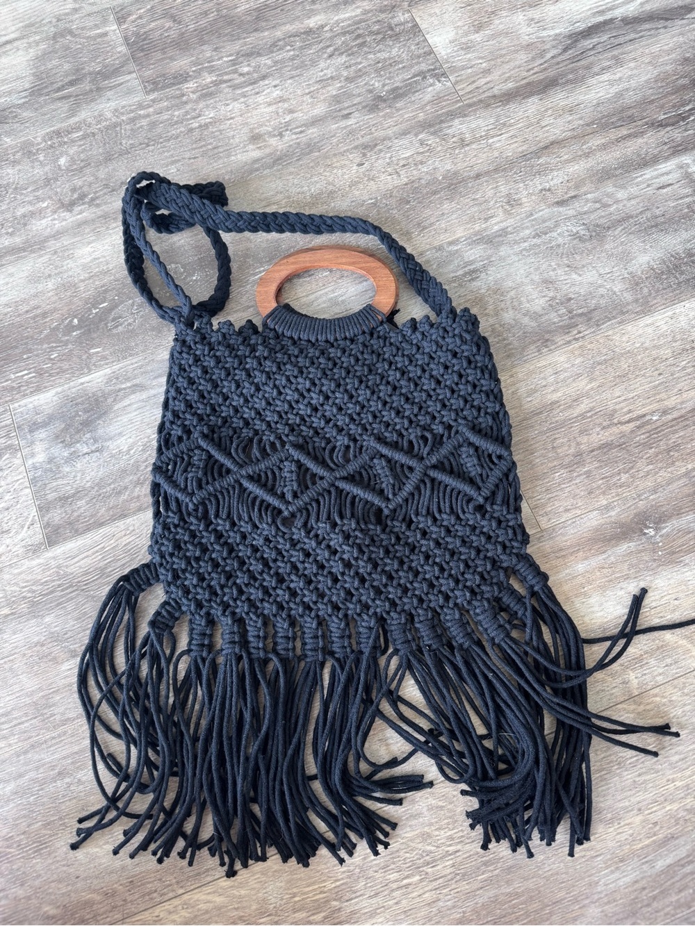 NWT! Danielle Nicole Macrame Fringe Crossbody Bag Macramé Fringe - Black